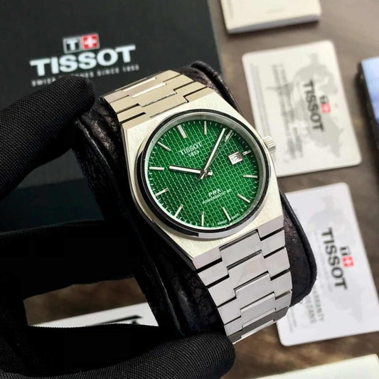 Formal Collection Watch With Subtle Detailing