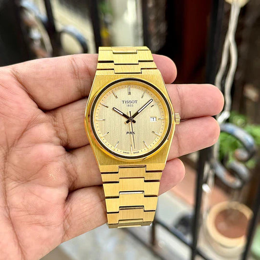 Formal Collection Watch With Subtle Detailing