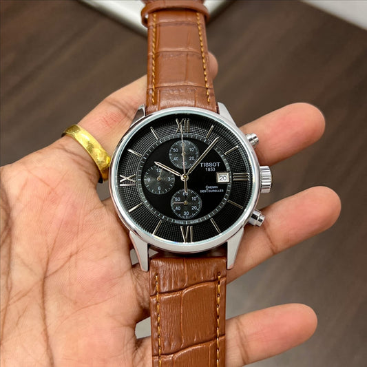 Everyday Wear Chemin Watch With Classic Appeal