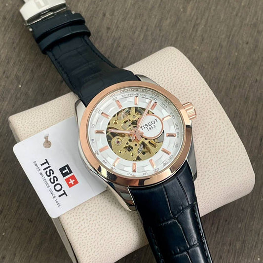Everyday Wear Couturier Automatic Watch With Classic Appeal