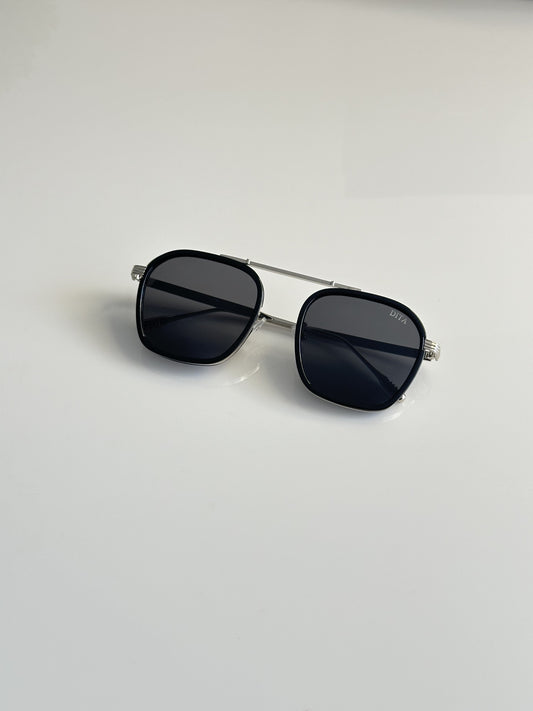 Luxury Vision Series Classic Frame Sunglasses