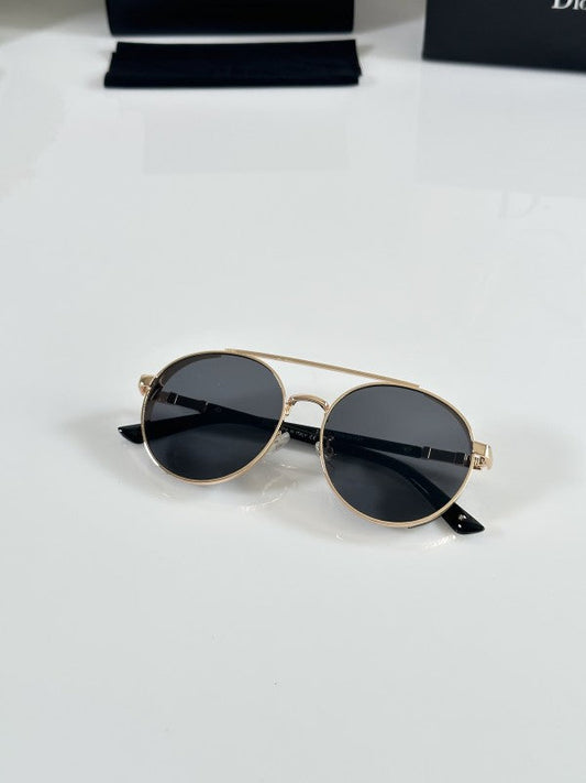Signature Edition Classic Frame Sunglasses